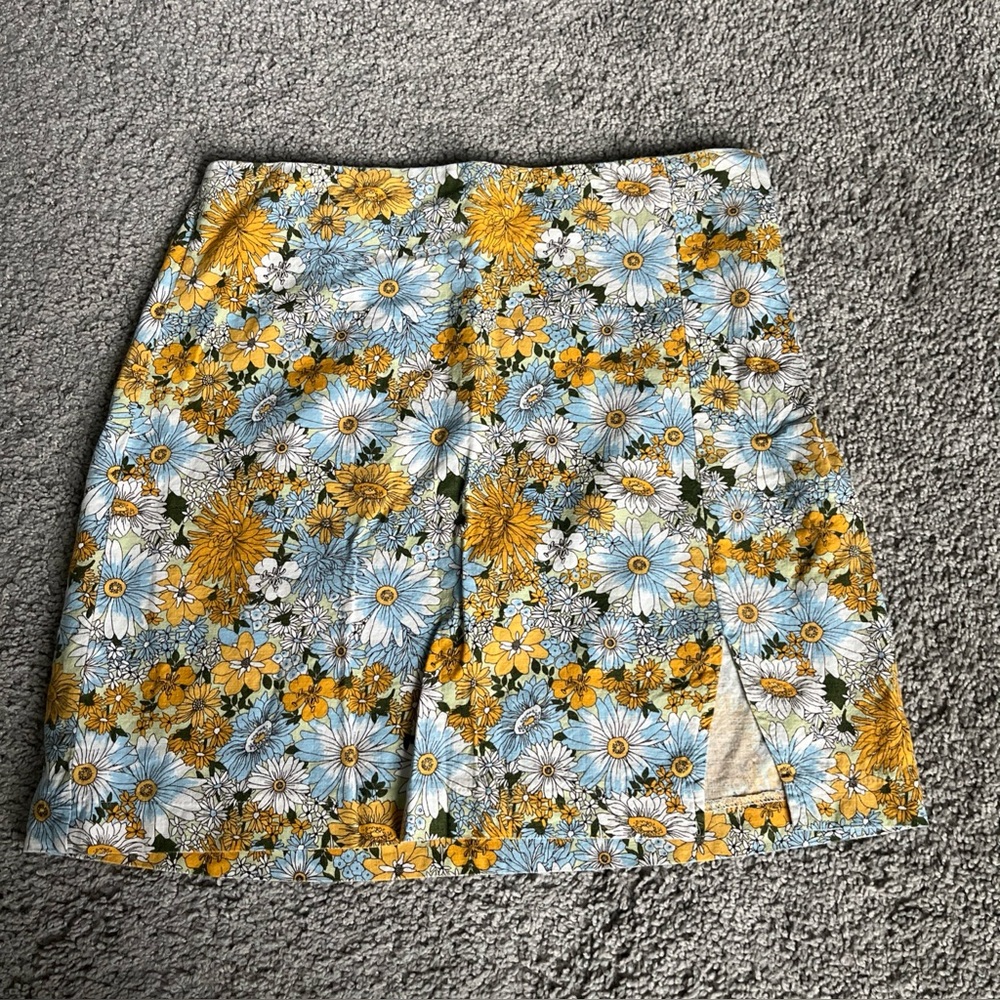Urban Outfitters Yellow Floral Print Front Slit Mini Skirt Size S